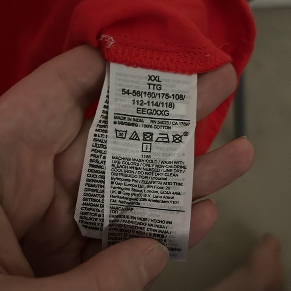 Gap Flutter Sleeve Tank - Picture 3 of 9